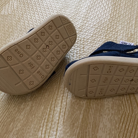 Tiny Toms - Picture 5 of 7